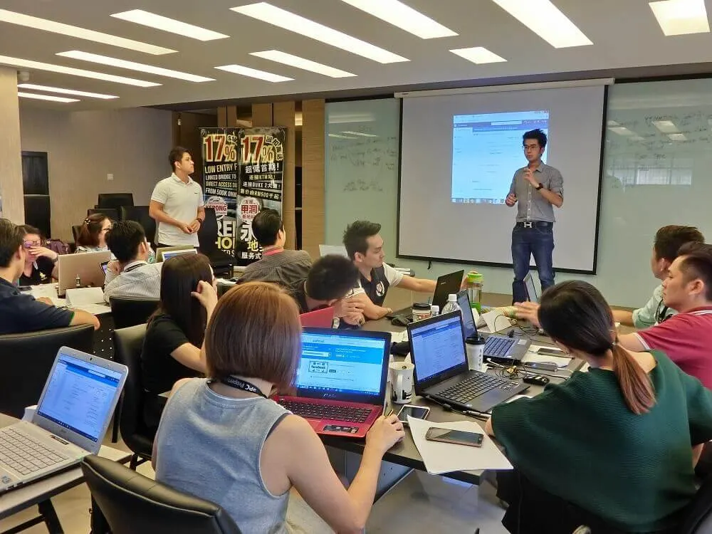 Chris Teng leading an HRDF-certified corporate training class
